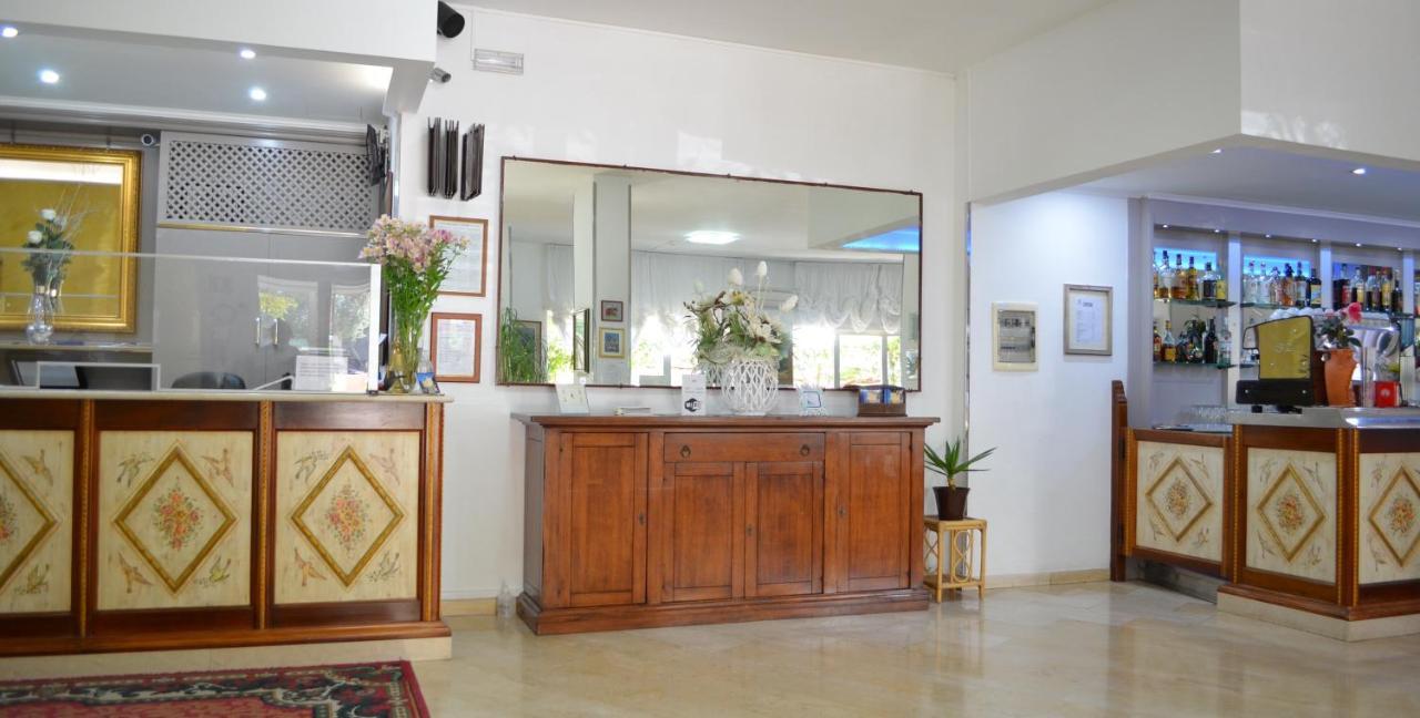 Hotel I Due Gabbiani Citr 9006 Marina dʼMarina dʼAndora 외부 사진