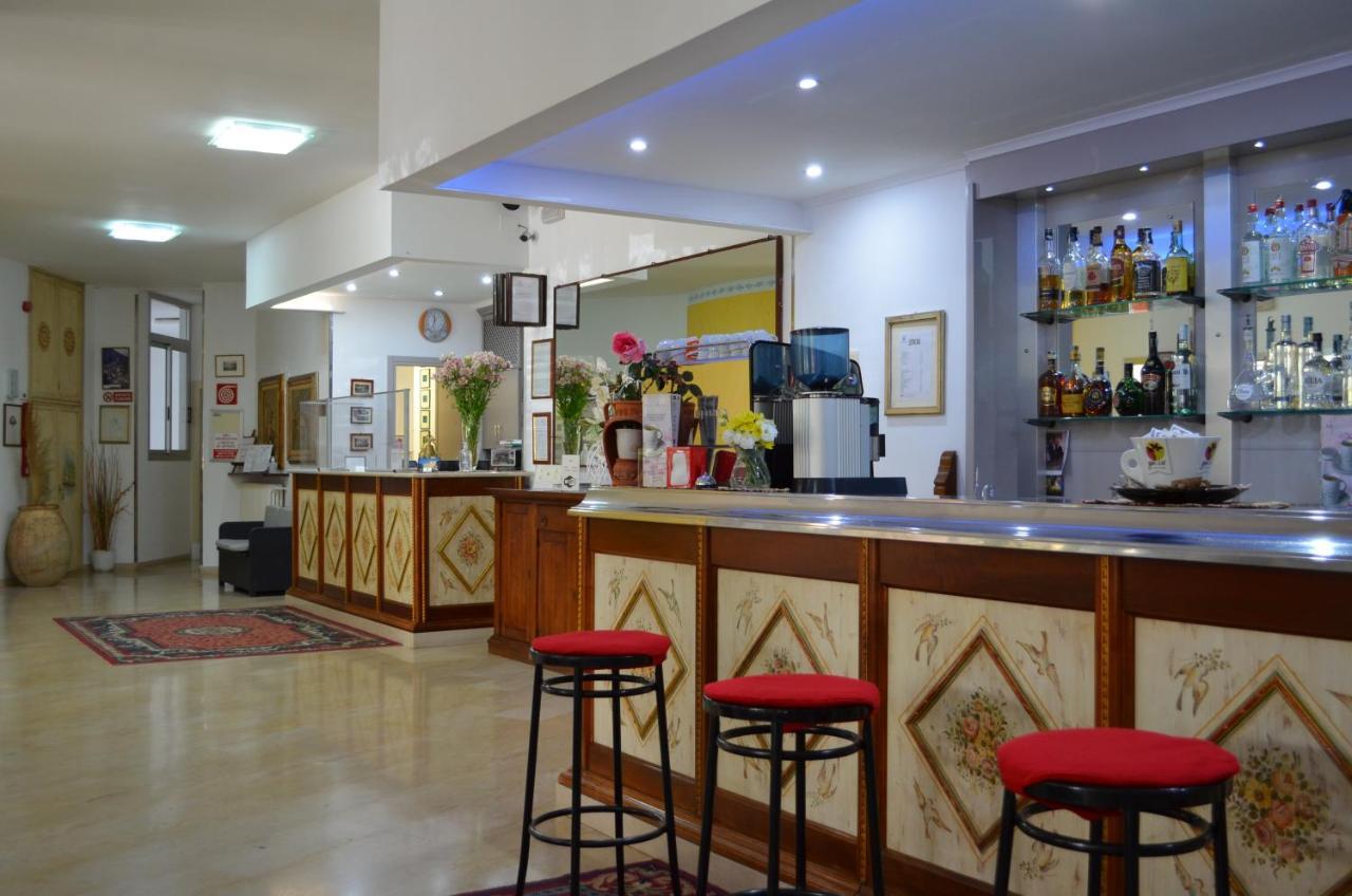 Hotel I Due Gabbiani Citr 9006 Marina dʼMarina dʼAndora 외부 사진