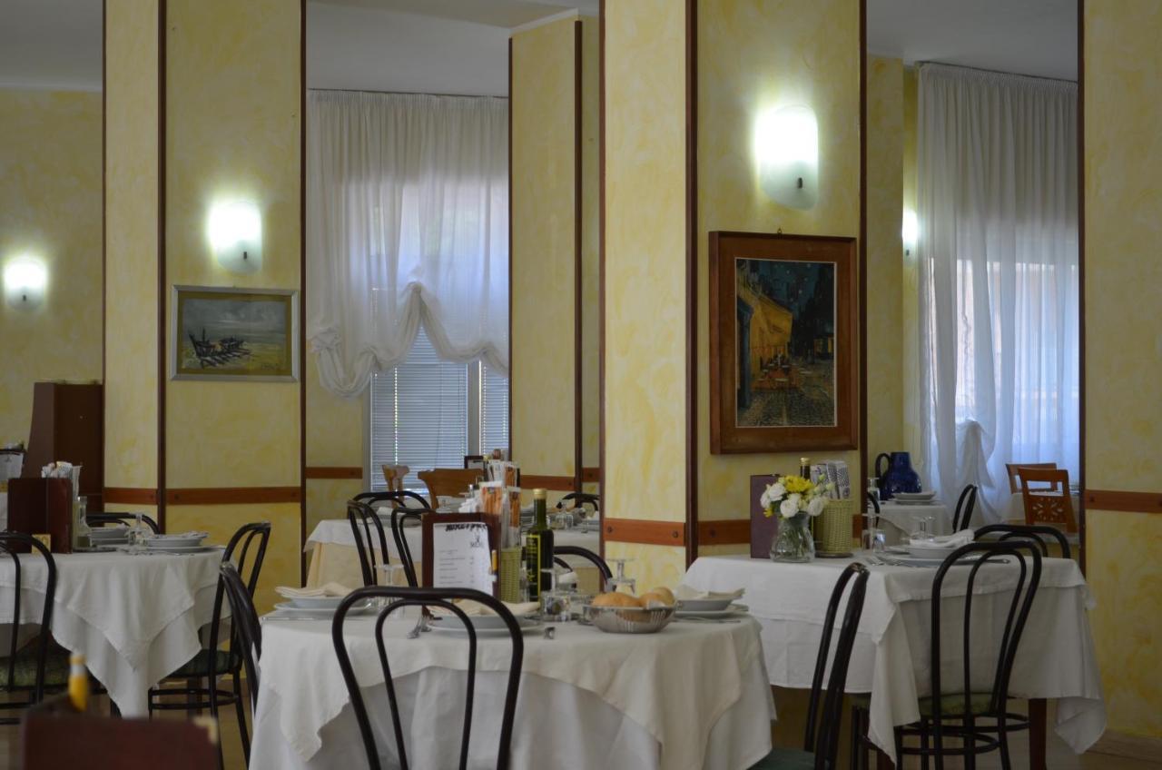 Hotel I Due Gabbiani Citr 9006 Marina dʼMarina dʼAndora 외부 사진